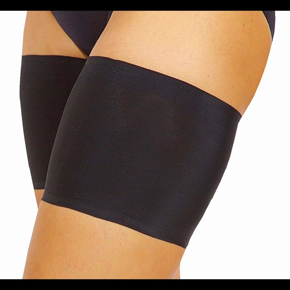 Bandelettes black solid, size c 25-26”, new still in package